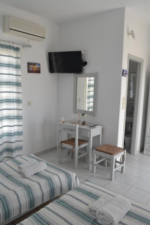 Althea Paros Aparthotel Náusza Kültér fotó